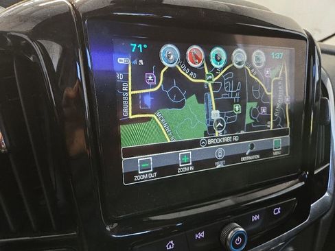 Used 2018 Chevrolet Traverse LT AWD/4WD image 17