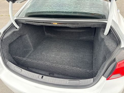 Used 2018 Chevrolet Impala LT w/ LT Leather Package FWD image 14