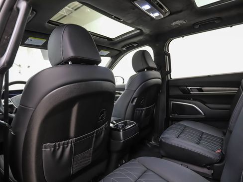 Used 2025 Kia Telluride SX Prestige X-Line image 21