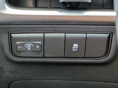 Used 2025 Hyundai Tucson SE FWD image 28