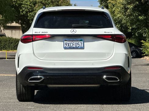 Certified 2026 Mercedes-Benz GLC 300 4MATIC image 4