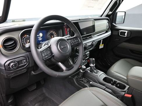 New 2026 Jeep Gladiator Mojave AWD/4WD image 12