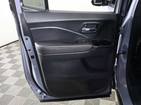 Used 2023 Honda Ridgeline Black Edition image 27