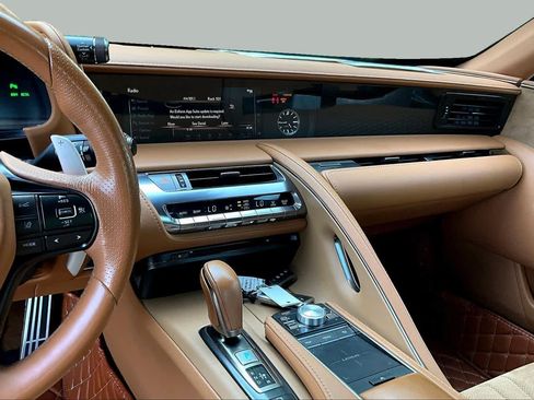 Used 2018 Lexus LC 500 Coupe RWD image 7