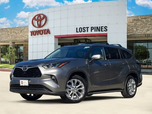 Certified 2025 Toyota Highlander Limited image 1