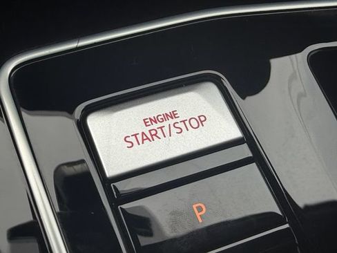 Used 2025 Volkswagen GTI SE FWD image 25