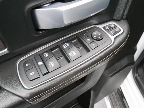 Used 2024 RAM 3500 Big Horn image 19