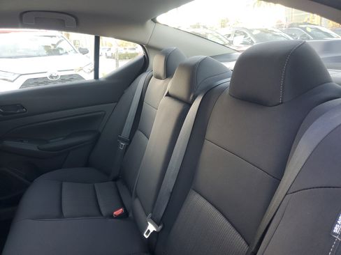 Used 2025 Nissan Altima 2.5 S FWD image 13