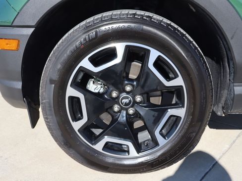 Used 2024 Ford Bronco Sport Outer Banks image 28