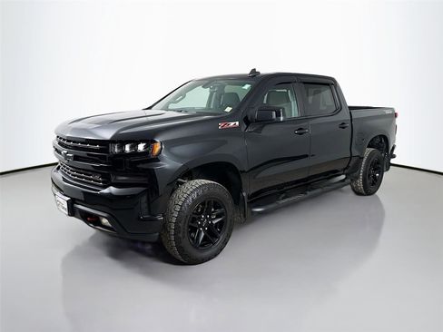 Used 2020 Chevrolet Silverado 1500 LT Trail Boss AWD/4WD image 5