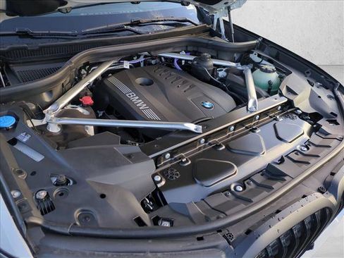 New 2026 BMW X7 xDrive40i w/ M Sport Package image 17