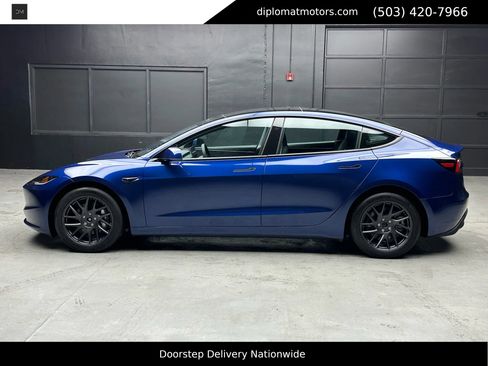 Used 2025 Tesla Model 3 Long Range image 3