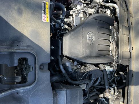 Used 2024 Toyota Grand Highlander Hybrid MAX Platinum image 36