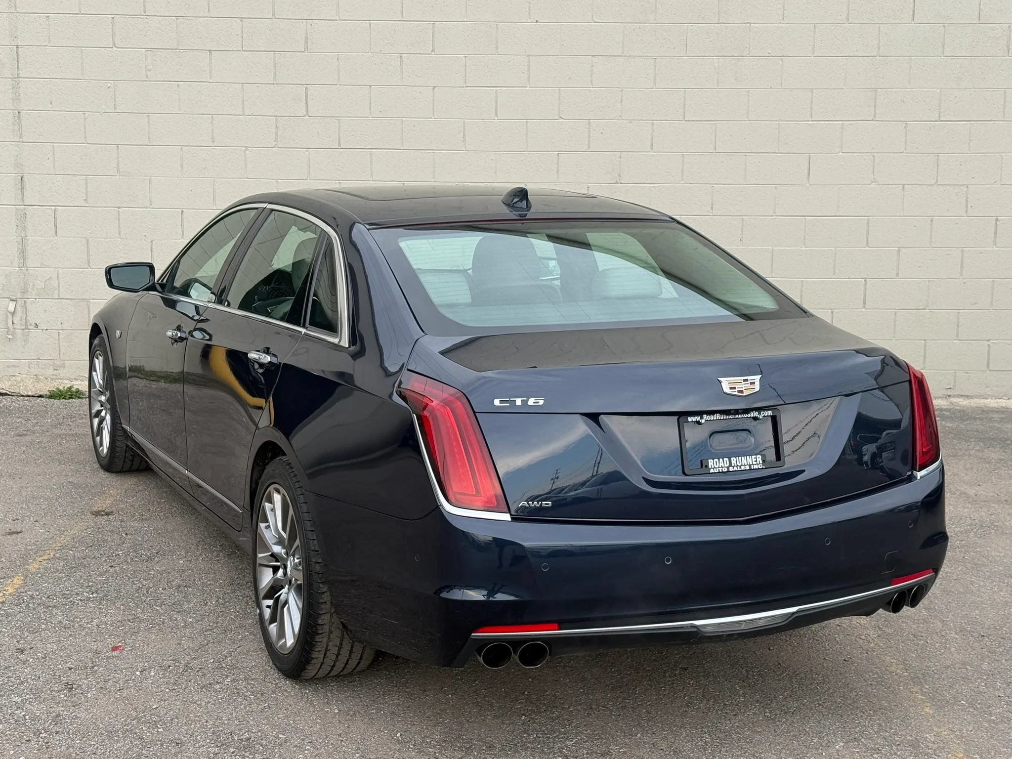 Used 2018 Cadillac CT6 Luxury AWD/4WD image 7