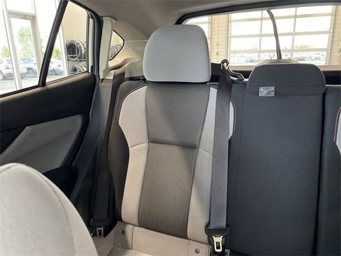 Used 2023 Subaru Crosstrek 2.0i Premium image 5
