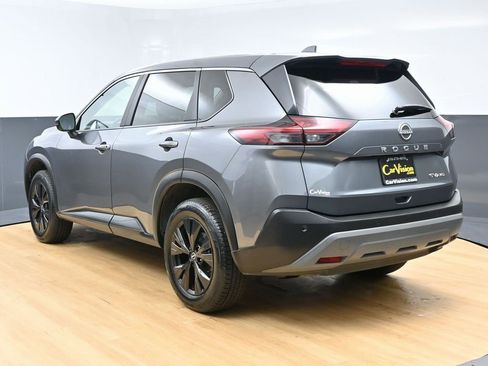 Used 2022 Nissan Rogue SV image 7