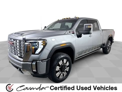 Used 2024 GMC Sierra 2500 Denali w/ Denali Reserve Package AWD/4WD image 1