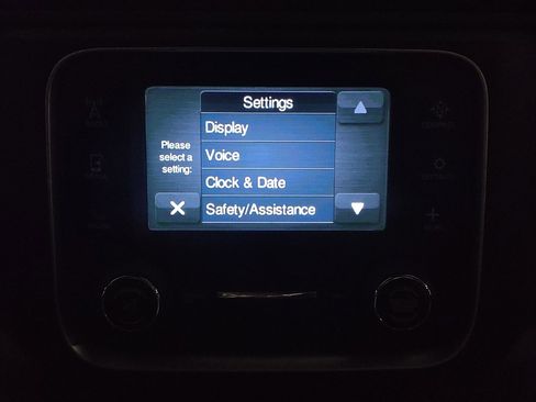 Used 2018 RAM 1500 Express w/ Express Value Package image 25