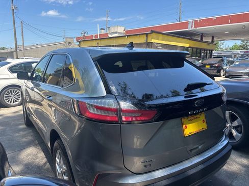 Used 2022 Ford Edge SEL AWD/4WD image 7