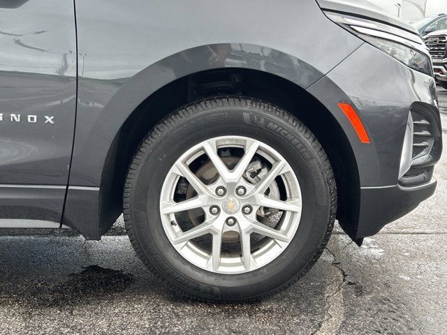 Used 2023 Chevrolet Equinox LT AWD/4WD image 13