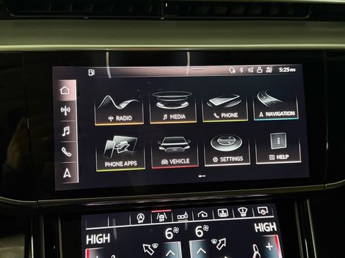 Used 2019 Audi A8 L 3.0T w/ Executive Package image 26