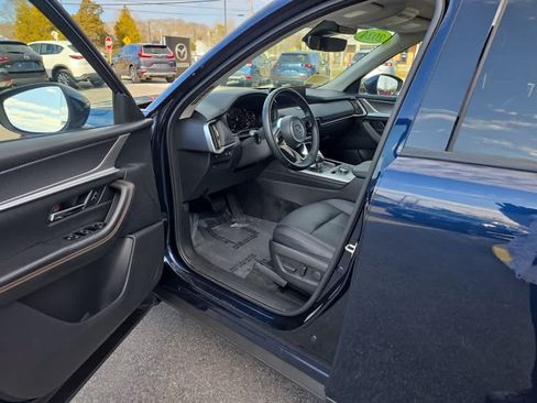 Used 2024 MAZDA CX-90 Plug-In Hybrid w/ Preferred AWD/4WD image 10