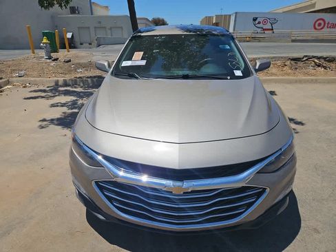 Used 2025 Chevrolet Malibu LT FWD image 4