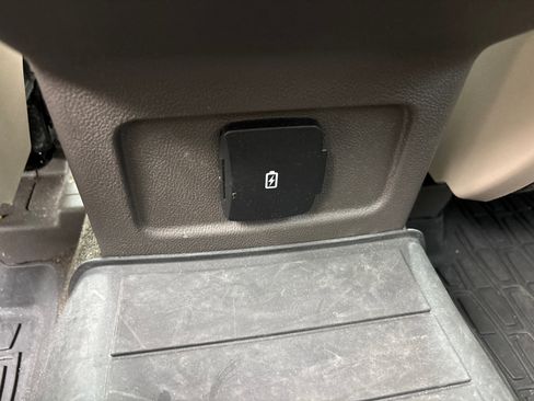 Used 2020 Lincoln Corsair FWD w/ Equipment Group 101A image 31