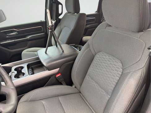 Used 2025 RAM 1500 Big Horn RWD image 26