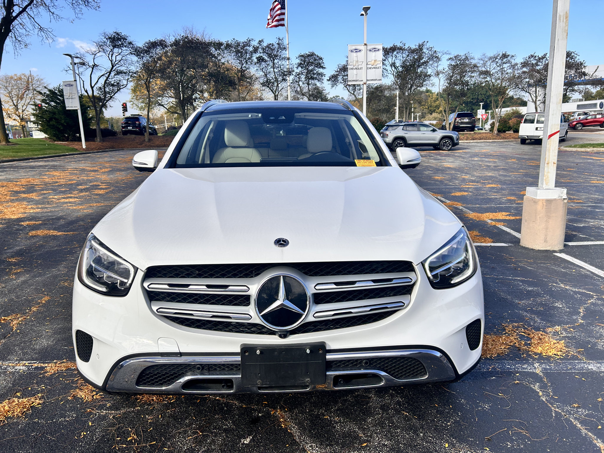 Used 2022 Mercedes-Benz GLC 300 4MATIC image 2