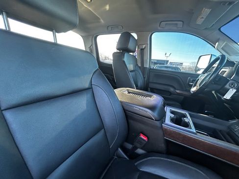 Used 2018 GMC Sierra 2500 SLT w/ Duramax Plus Package image 22