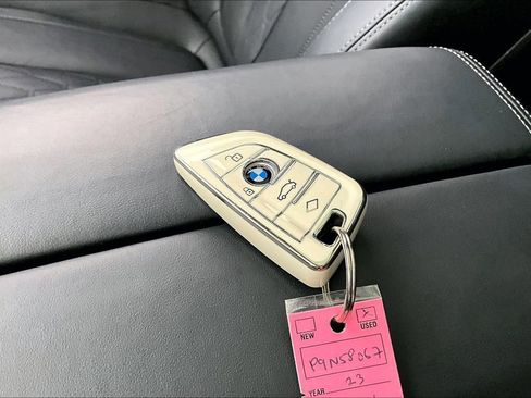 Used 2023 BMW X6 M50i w/ Executive Package image 13