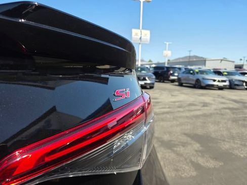 Certified 2024 Honda Civic Si image 16