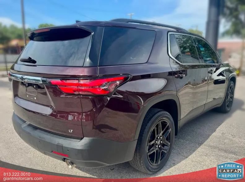 Used 2022 Chevrolet Traverse LT FWD image 4