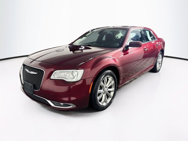 Used 2019 Chrysler 300 Touring w/ Driver Convenience Group AWD/4WD image 1
