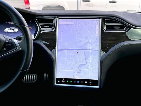 Used 2014 Tesla Model S 60 image 6