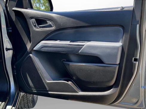 Certified 2019 Chevrolet Colorado Z71 AWD/4WD image 24