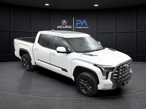 Used 2024 Toyota Tundra Platinum AWD/4WD image 39