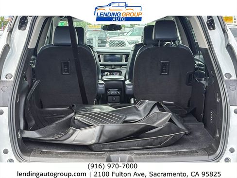 Used 2020 Buick Enclave Essence FWD image 25