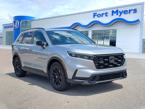 Used 2023 Honda CR-V Sport image 1