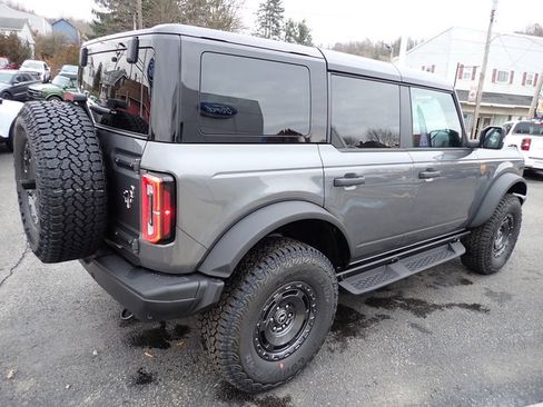New 2025 Ford Bronco Badlands image 6