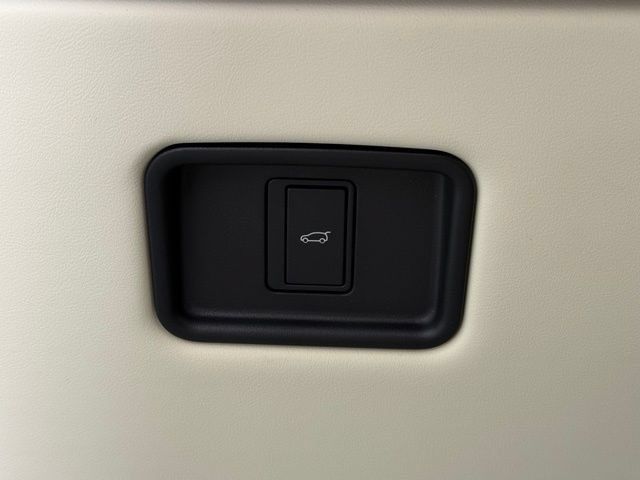 New 2026 Land Rover Range Rover SE AWD/4WD image 42