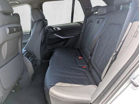 Used 2026 BMW X5 xDrive40i w/ Parking Assistance Package AWD/4WD image 21