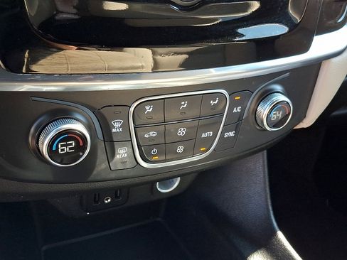 Used 2023 Chevrolet Traverse LS w/ Safety Package FWD image 15