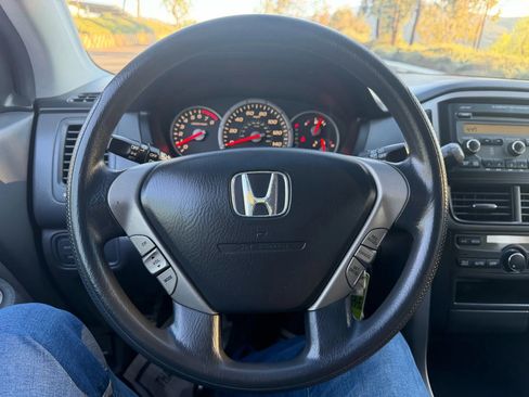 Used 2006 Honda Pilot EX image 24