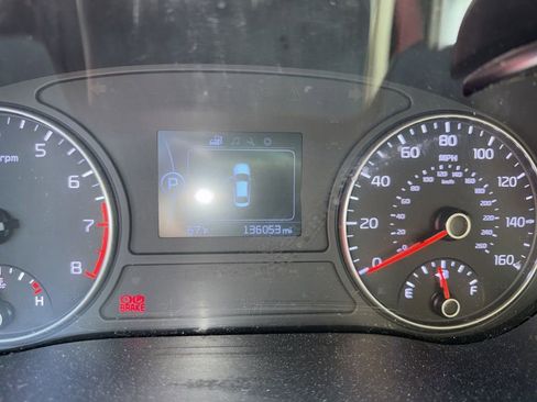 Used 2018 Kia Optima LX FWD image 1