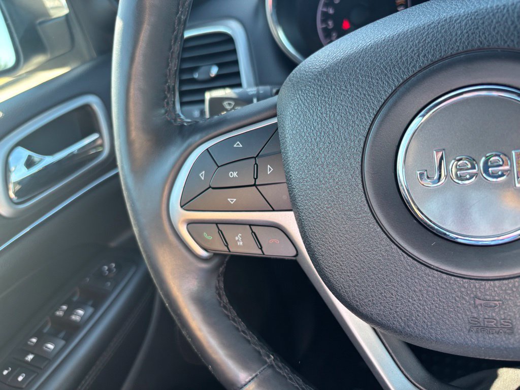 Used 2018 Jeep Grand Cherokee Limited AWD/4WD image 35