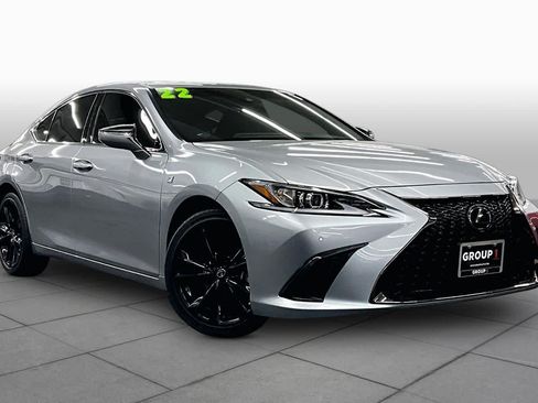 Used 2022 Lexus ES 250 F Sport w/ Accessory Package AWD/4WD image 3