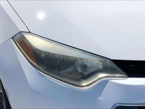 Used 2015 Toyota Corolla S FWD image 27