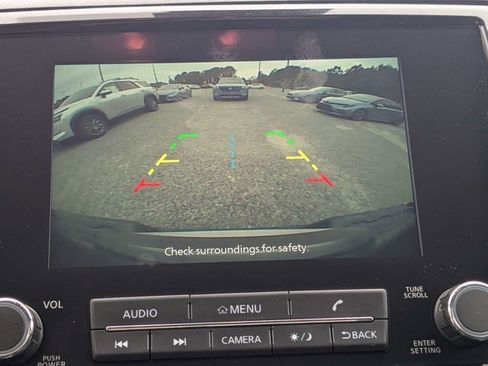 Used 2022 Nissan Frontier S image 27